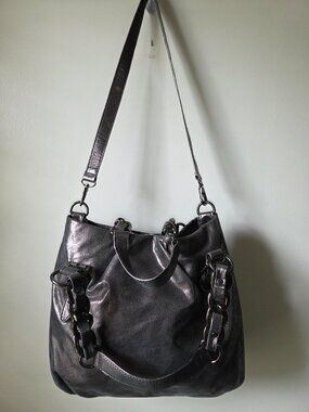 EUC LIKE NEW MICHAEL KORS GENUINE LEATHER GUN METAL CHUNKY CHAIN STRAP ROOMY BAG
